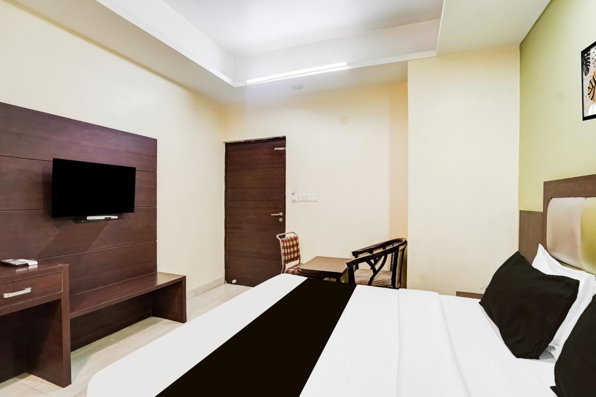 Super Townhouse Sikar Road Jaipur Formerly Hotel Aroma Inn Zewnętrze zdjęcie