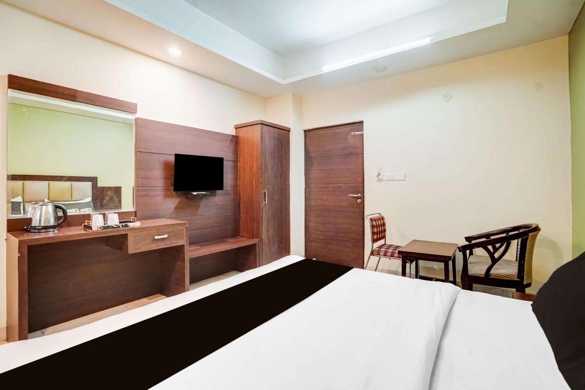 Super Townhouse Sikar Road Jaipur Formerly Hotel Aroma Inn Zewnętrze zdjęcie