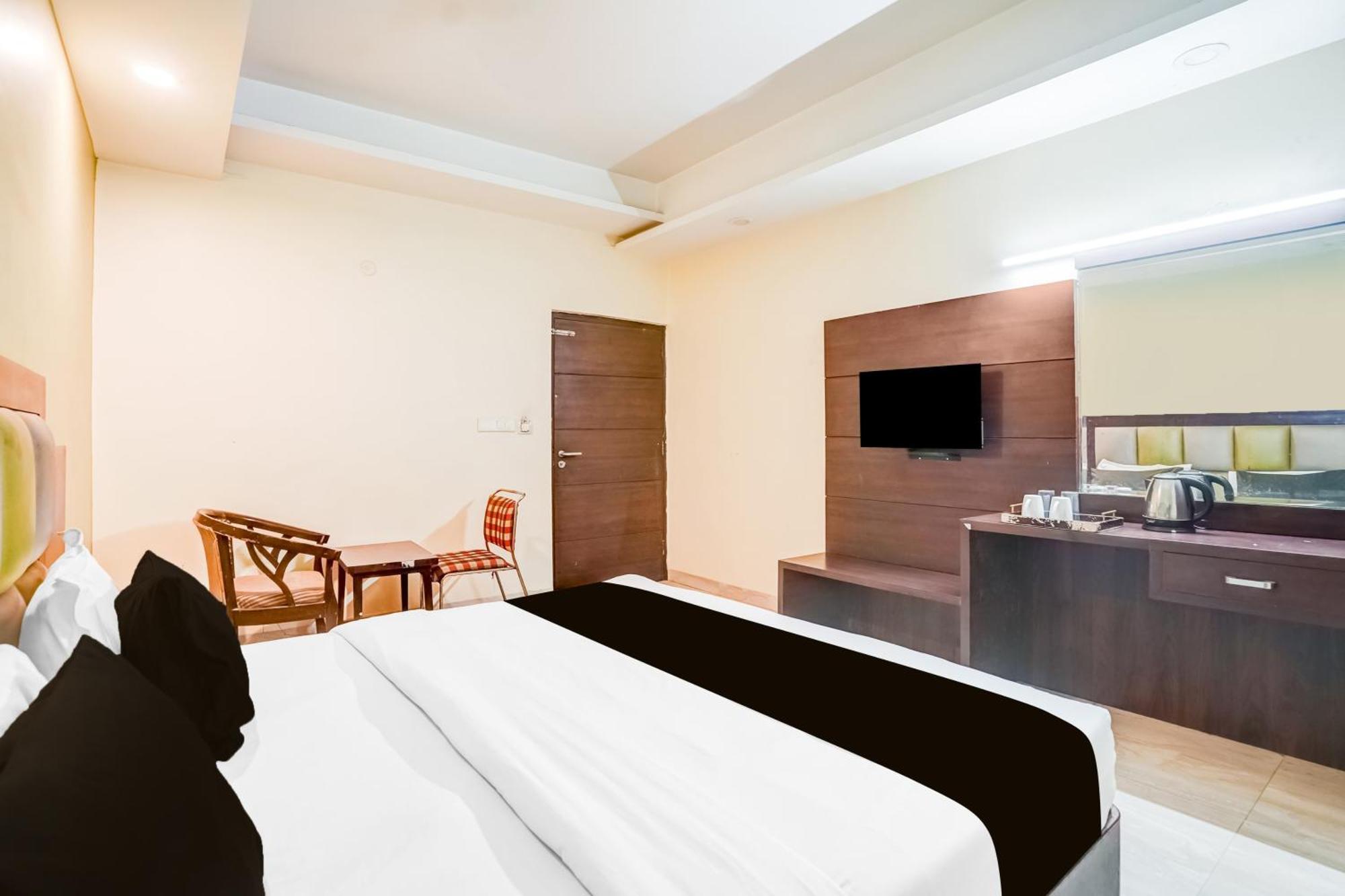 Super Townhouse Sikar Road Jaipur Formerly Hotel Aroma Inn Zewnętrze zdjęcie